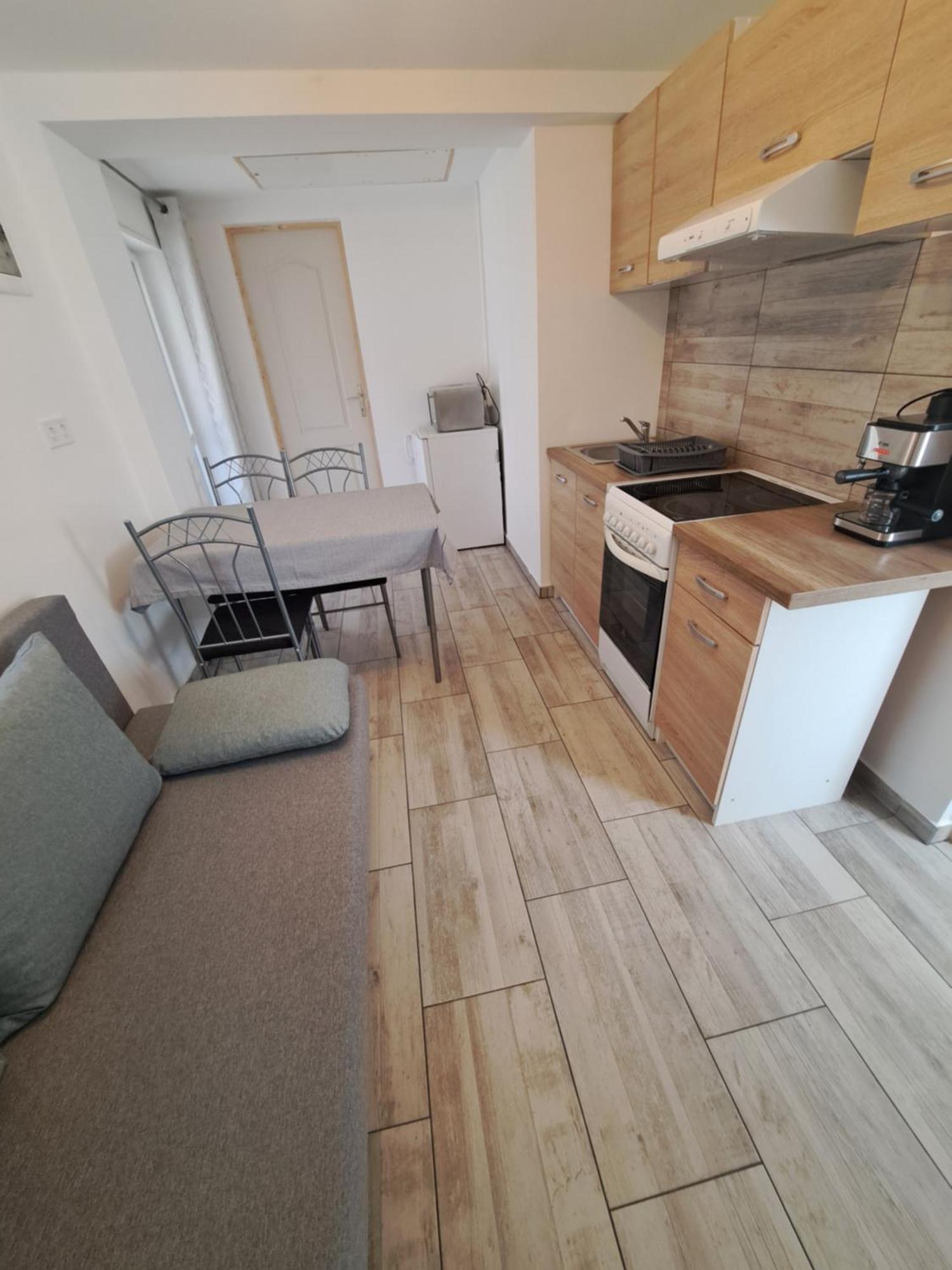 Vivien Apartman Fonyód Esterno foto